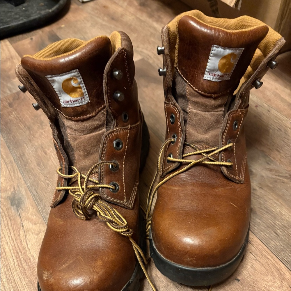 Men’s Carhartt work boots